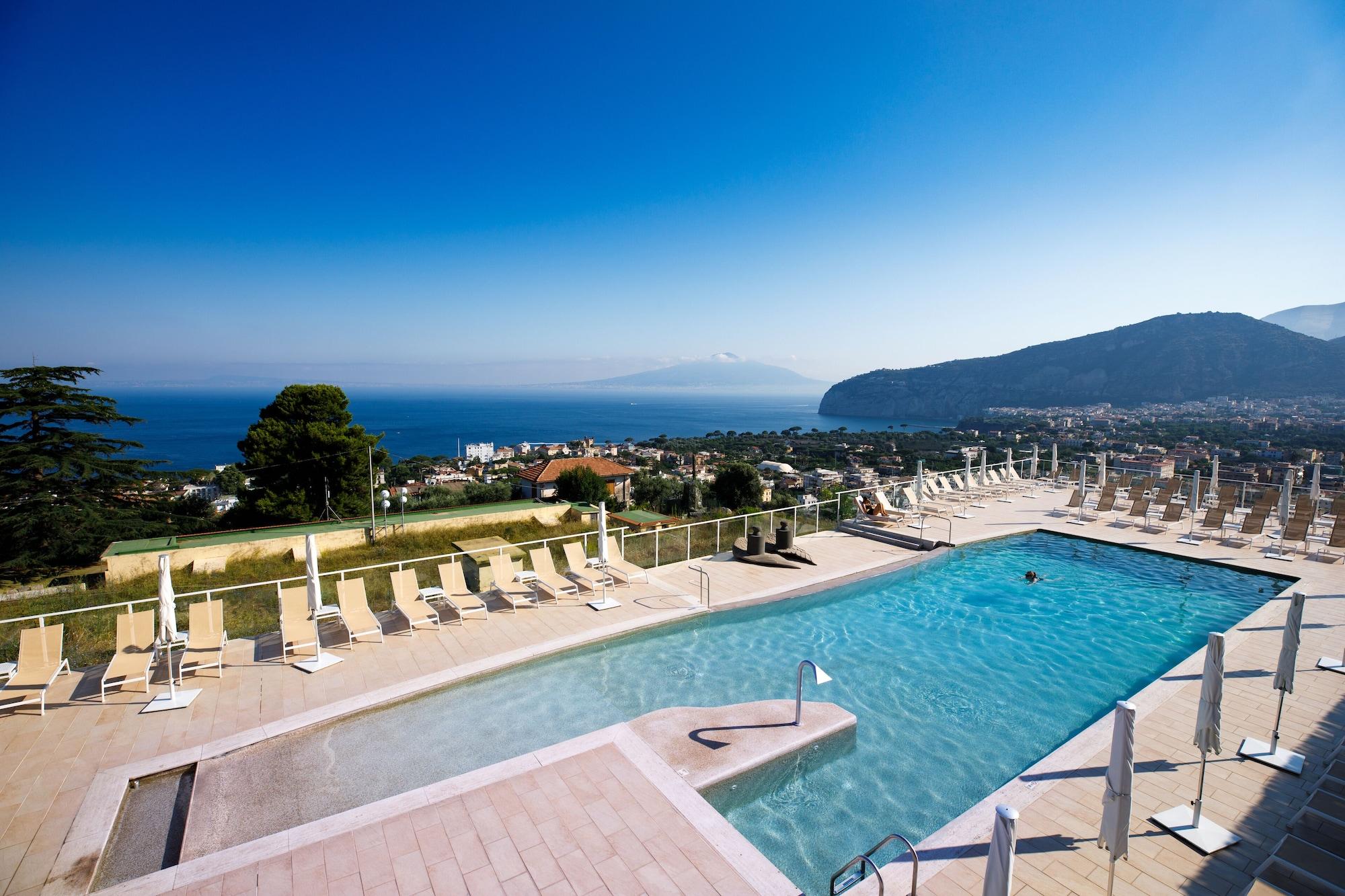 Art Hotel Gran Paradiso Sorrento Kültér fotó
