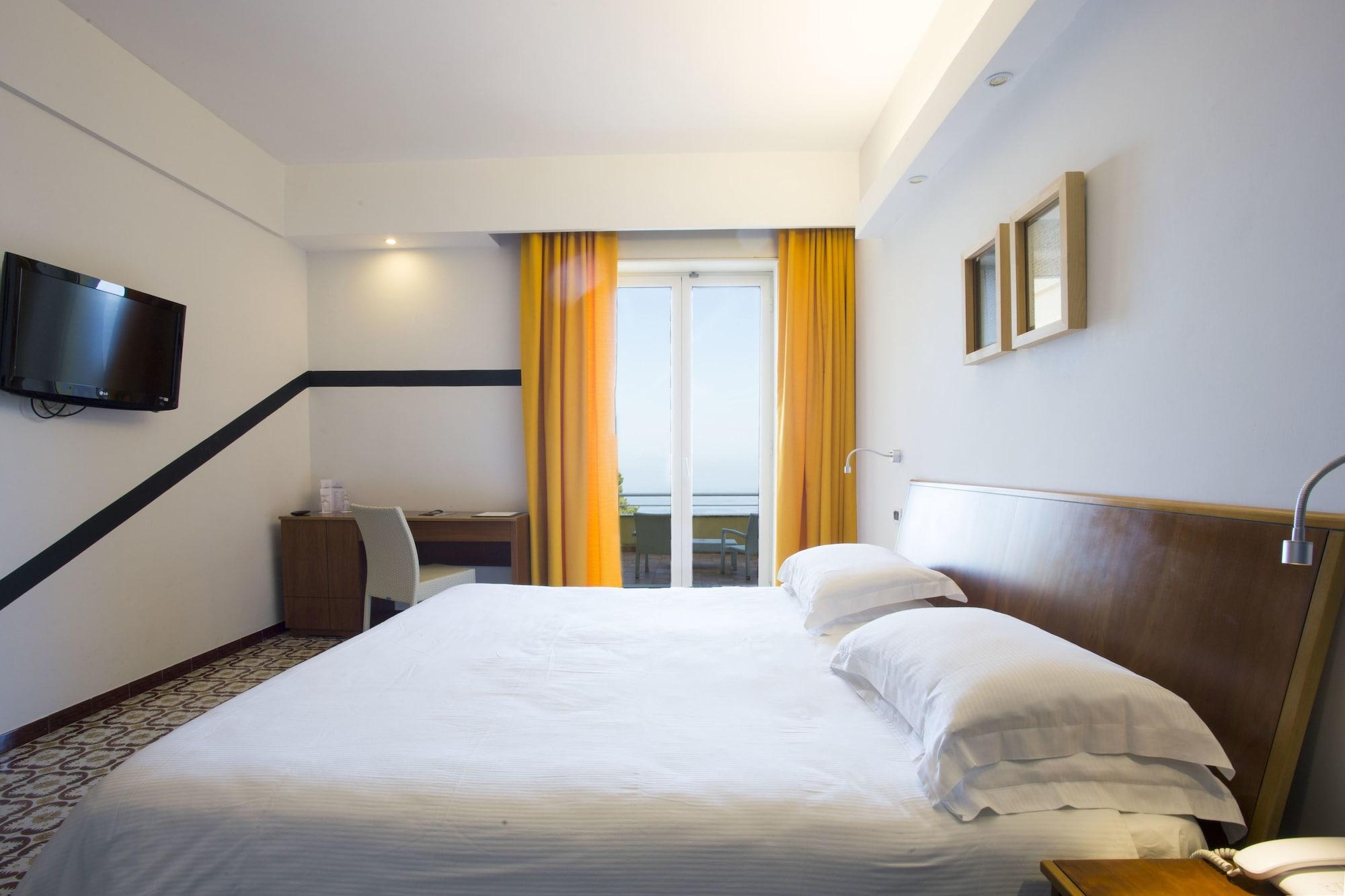 Art Hotel Gran Paradiso Sorrento Kültér fotó
